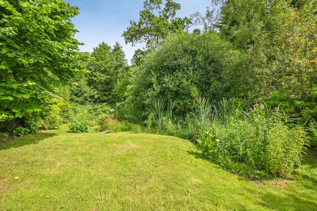 Property photo 3 of 33 Pbox-Img.Jpg