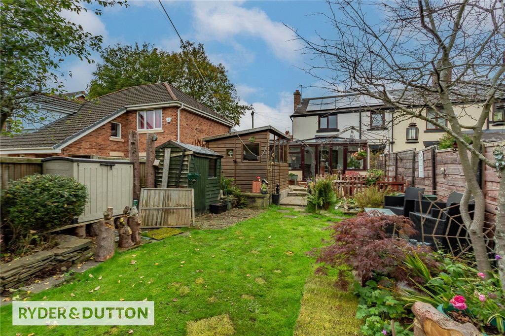 Property photo 2 of 28 Picture No. 25