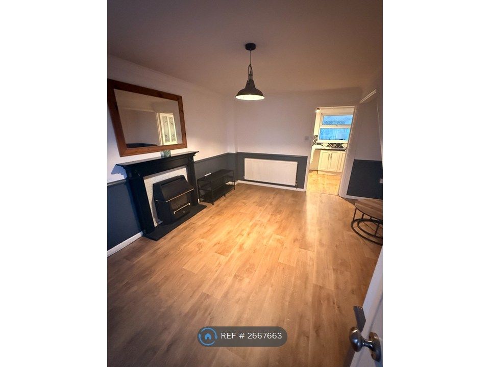 Property photo 2 of 7 Lounge