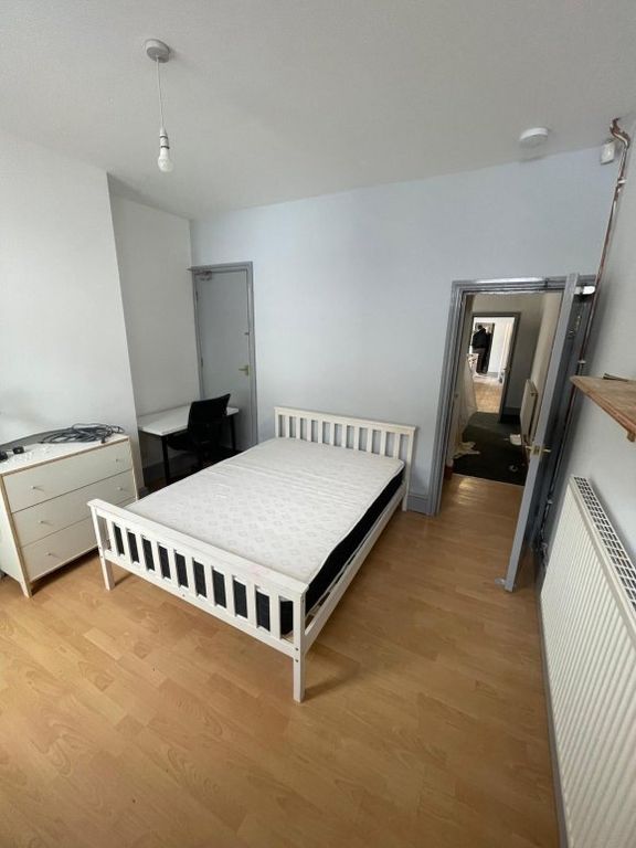 Property photo 3 of 10 Photo-2025-01-05-00-14-59 (1).Jpg