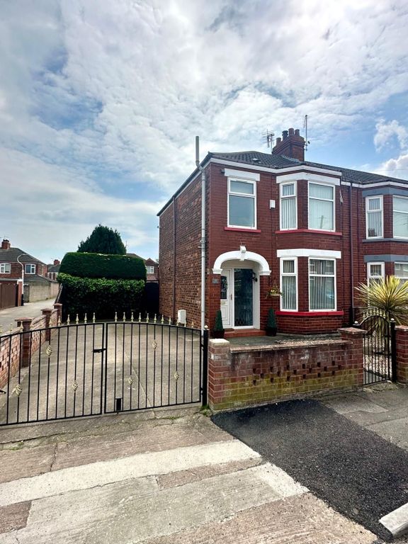 Property photo 1 of 3