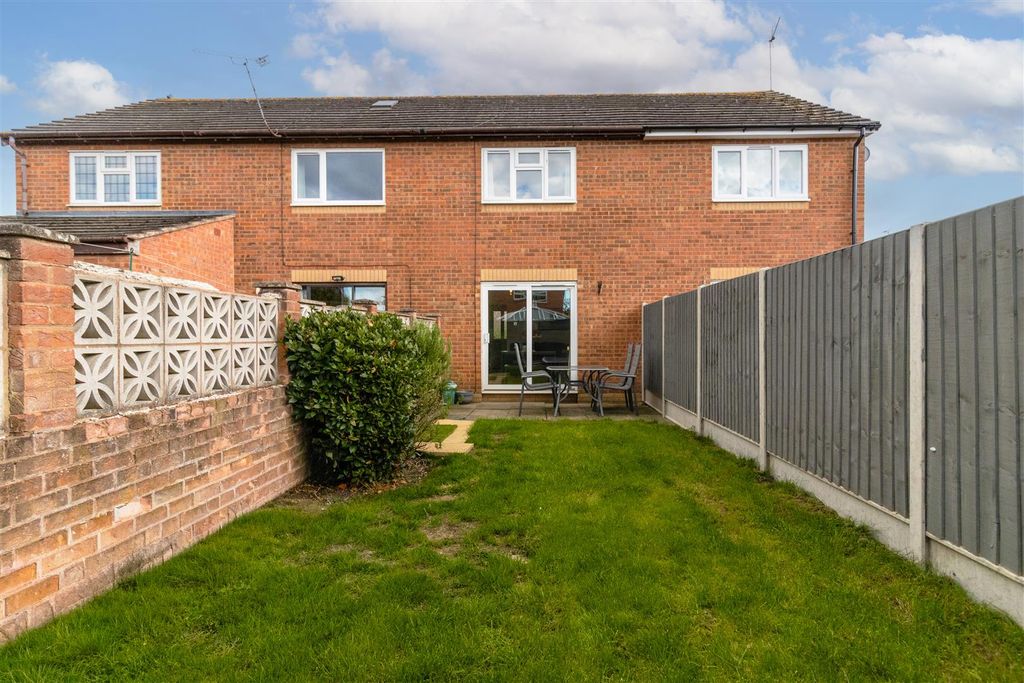 Property photo 3 of 19