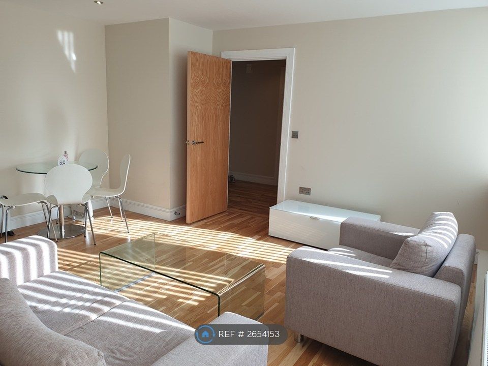 Property photo 2 of 5