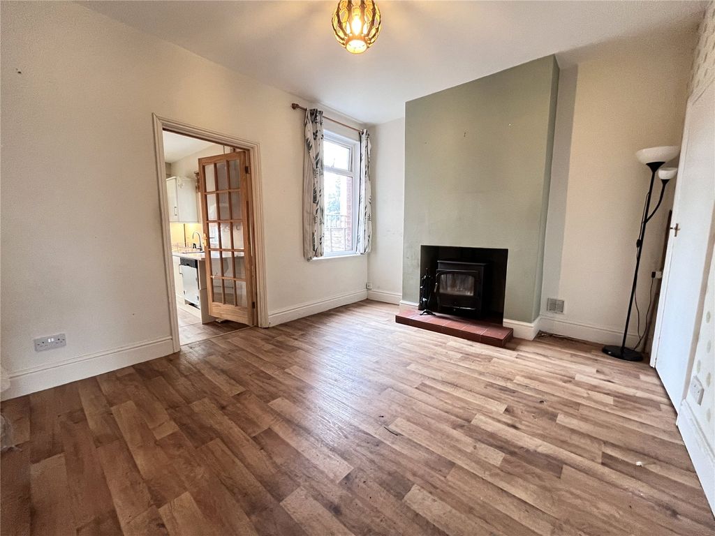 Property photo 2 of 21 Picture No. 04