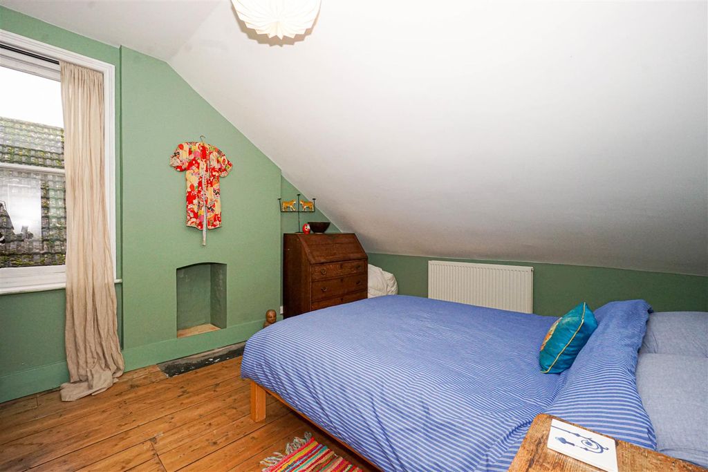 Additional image 8 of 4 bed maisonette for saleLower Park Road, Hastings TN34