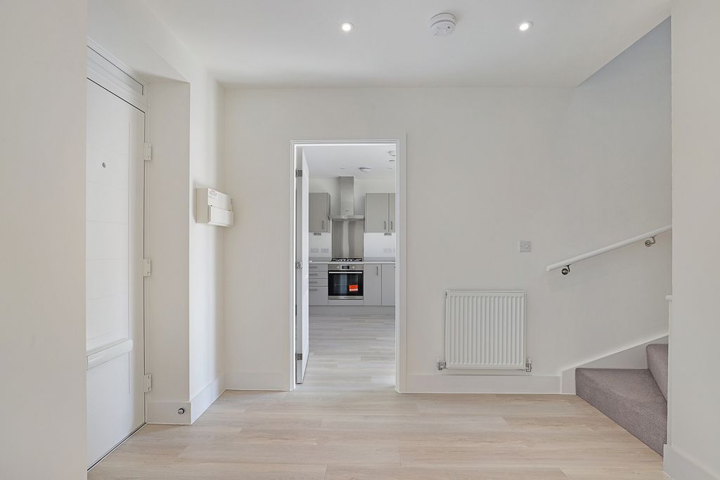Property photo 3 of 10 Picture No. 04