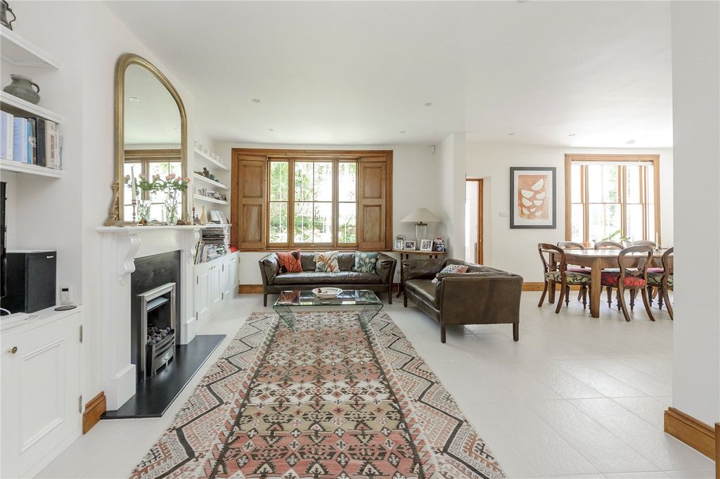 Property photo 2 of 18 Picture No. 26