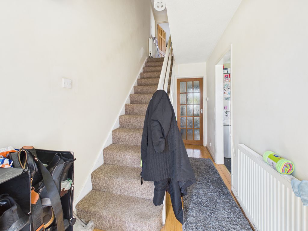 Property photo 2 of 9 Cam05372G0-Pr0167-Still005