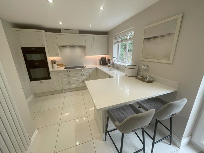 Property photo 3 of 28 Photo 19