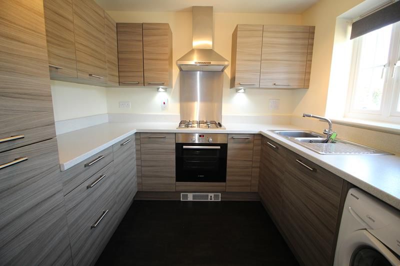 Property photo 2 of 10 Kitchen
