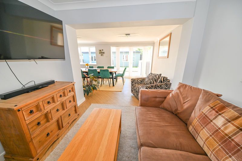 Property photo 3 of 22 Photo 25