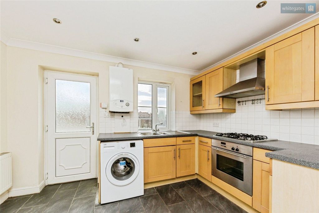 Property photo 3 of 14 Picture No. 06