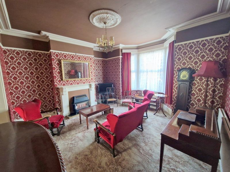 Property photo 2 of 14