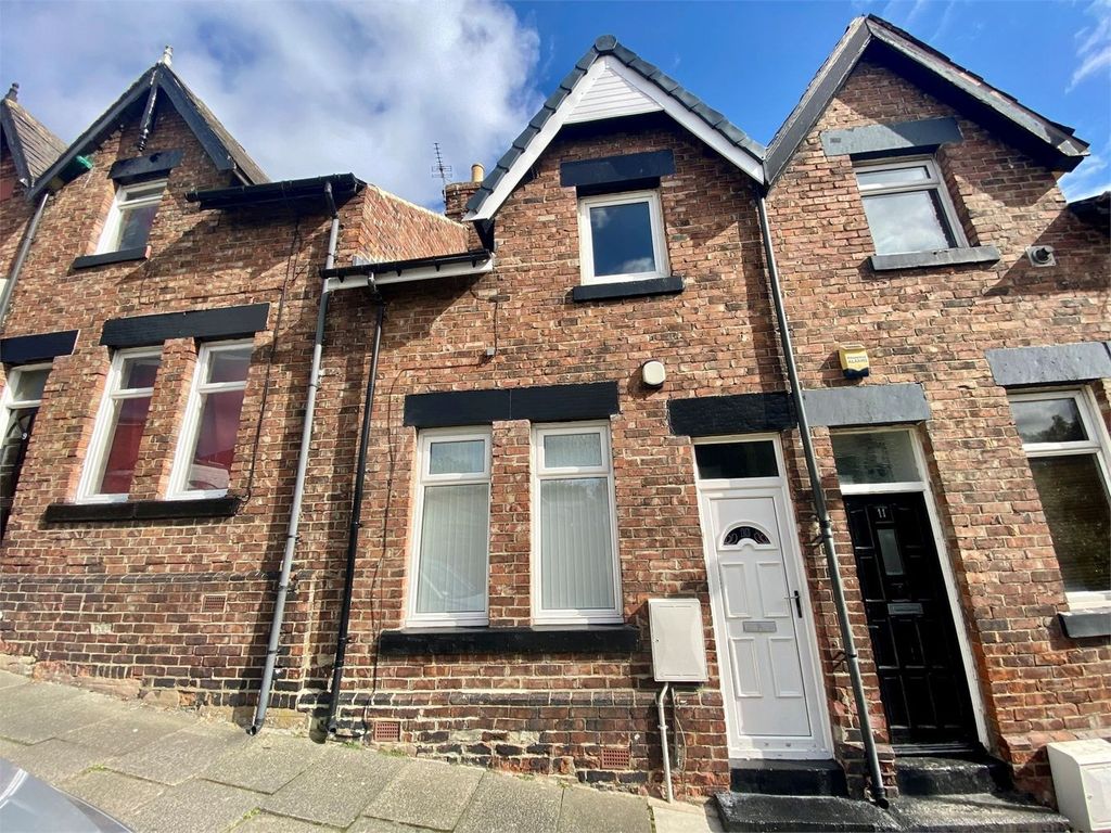Property photo 1 of 11