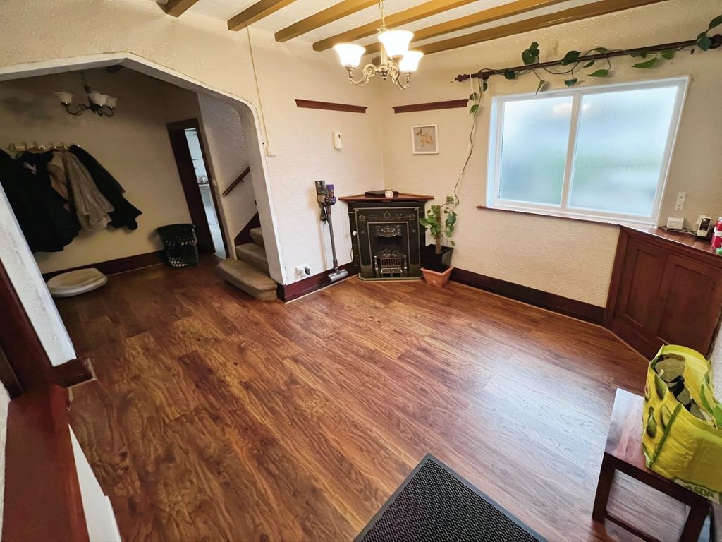 Property photo 3 of 22 Picture No. 23