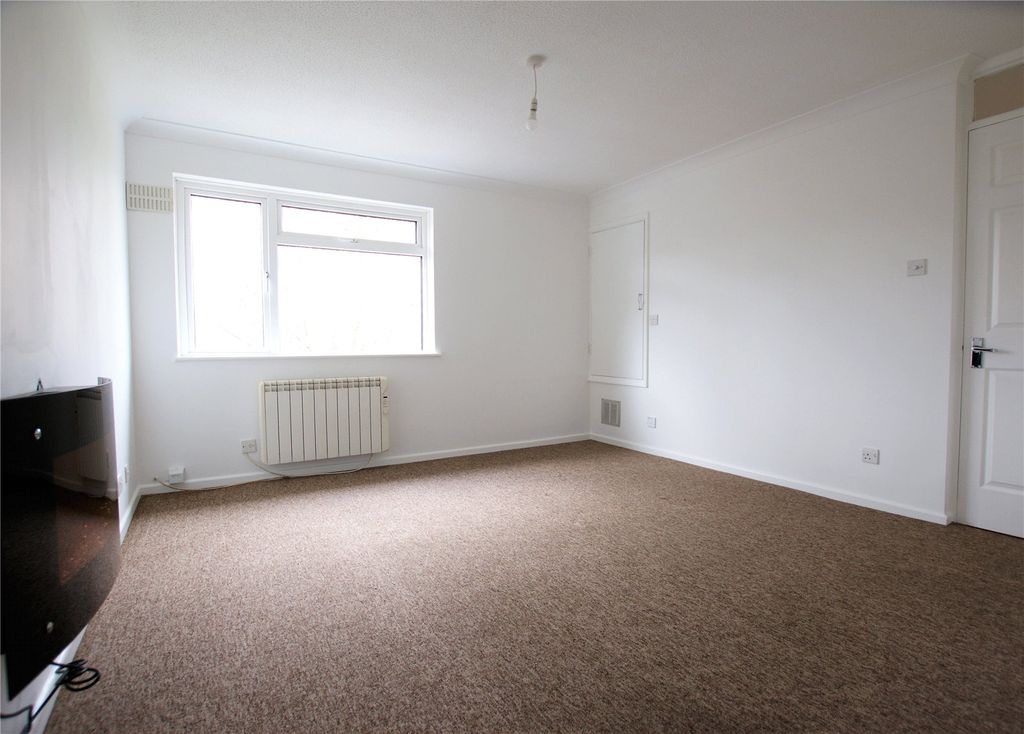 Property photo 2 of 7 Picture No. 08