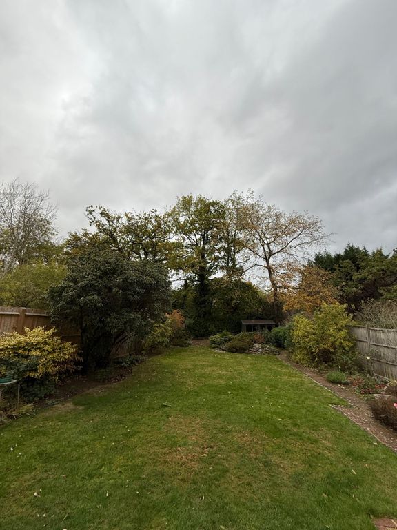 Property photo 3 of 11 Photo 2