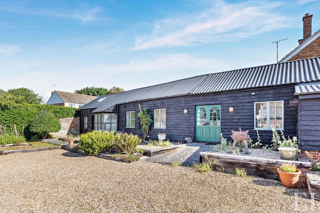 Property photo 2 of 43 4578981