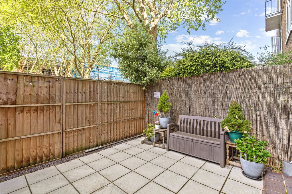 Property photo 1 of 12 Picture No. 04