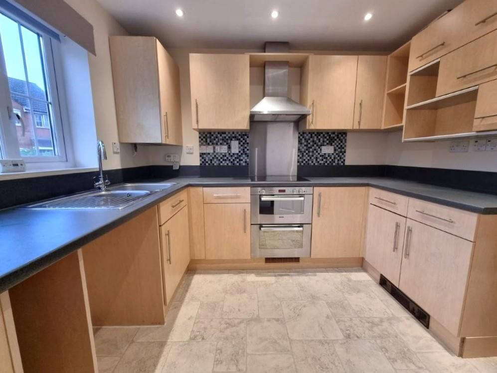 Property photo 1 of 11 10R1.Jpg