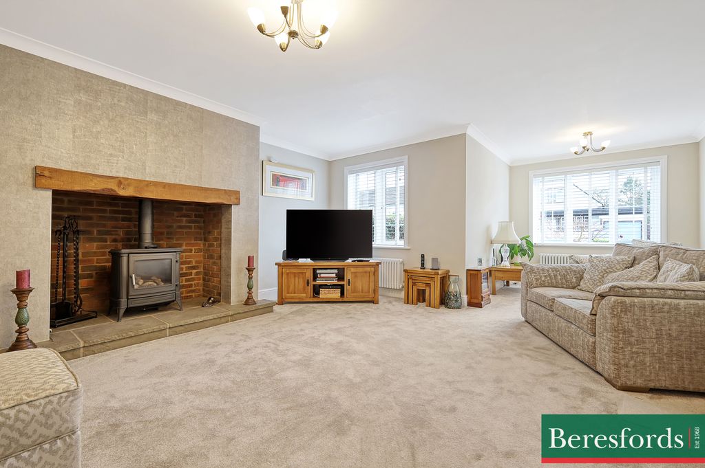 Property photo 2 of 22 Picture No. 72