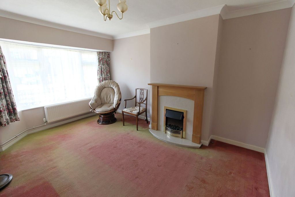 Property photo 3 of 21