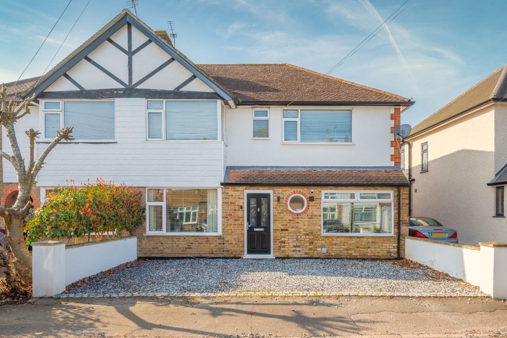 Property photo 1 of 29 3686731