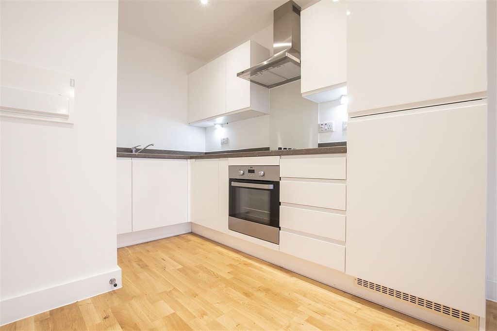 Property photo 3 of 8 1.Jpg