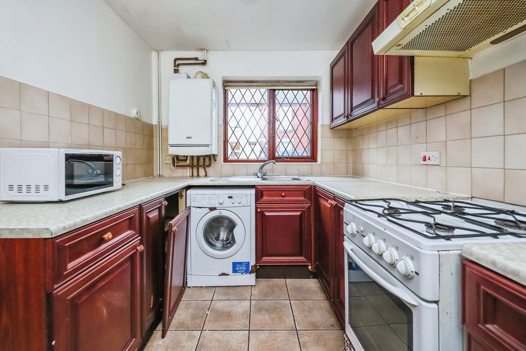 Property photo 2 of 17 Pbox-Img.Jpg