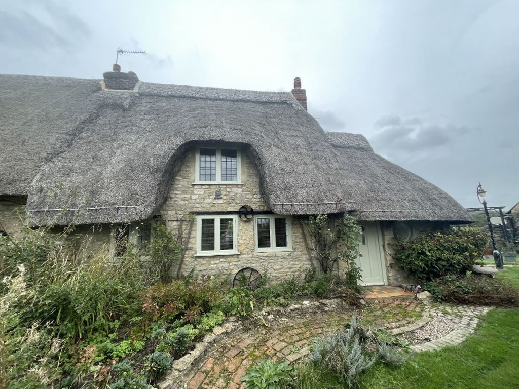 Property photo 1 of 26