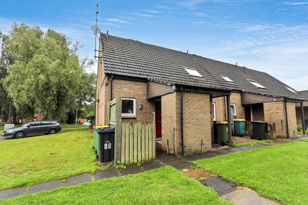 Property photo 1 of 15 80 Sylvancroft, Ingol, Preston, Lancashire, Pr2 7Bn