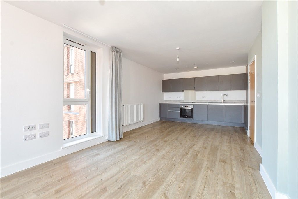 Property photo 3 of 10 Kitchen Lounge/Diner