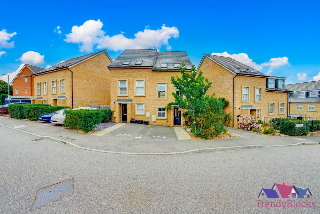 Property photo 1 of 22
