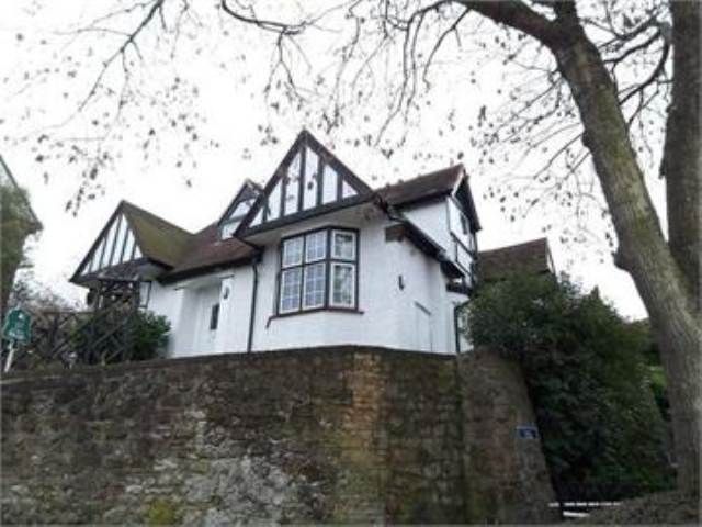 Property photo 2 of 10 A