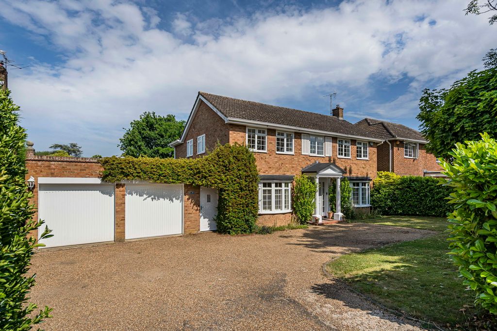 Property photo 1 of 19