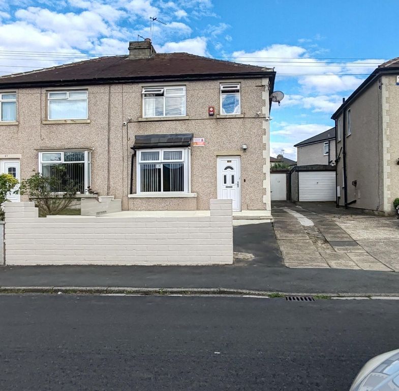 Property photo 2 of 21