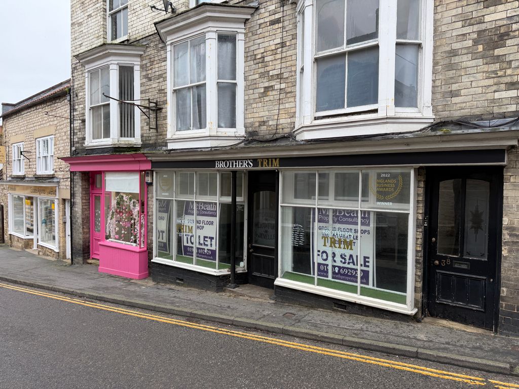 Property photo 1 of 6