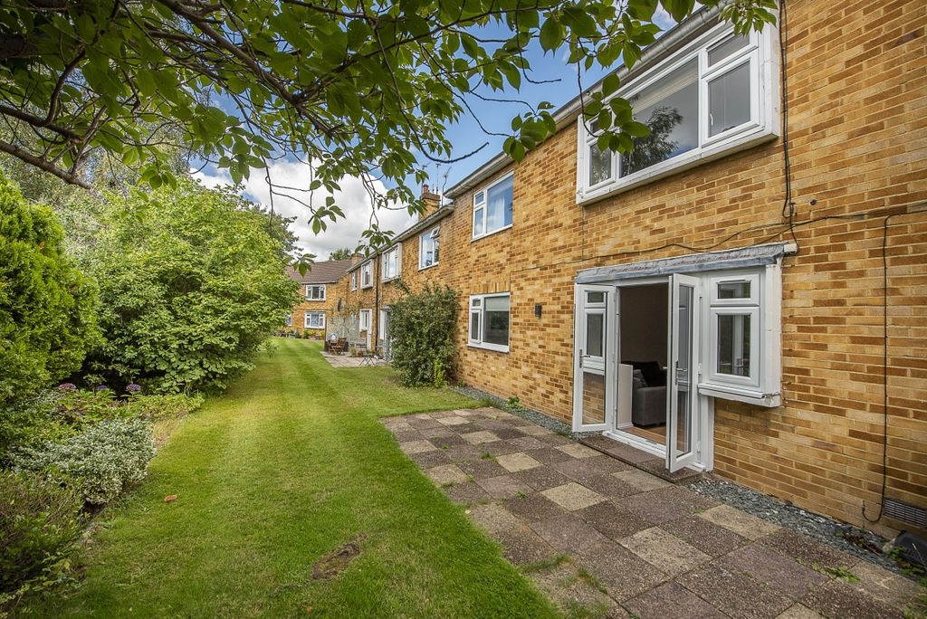 Property photo 2 of 13