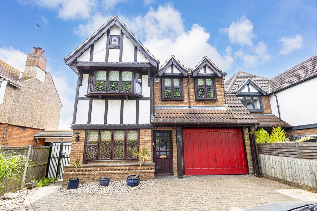 Property photo 1 of 30