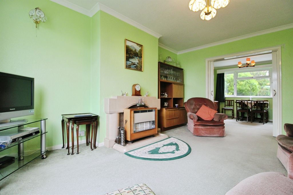 Property photo 3 of 22