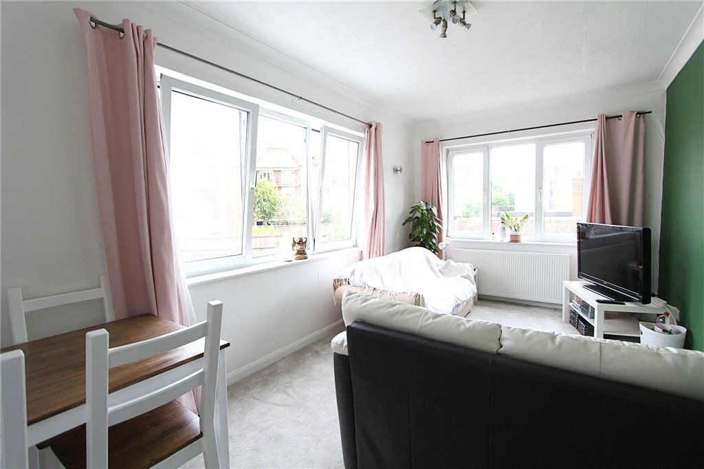 Property photo 2 of 8 Living Room