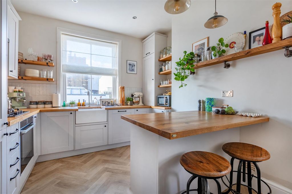 Property photo 3 of 13 Kitchen/Diner