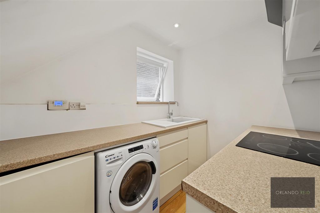 Property photo 3 of 9 Gff, 30 Gauden Road Sw4 6Lt-5.Jpg