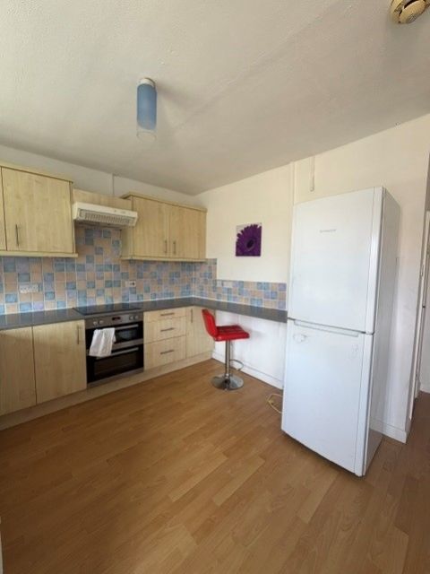 Property photo 2 of 10 1