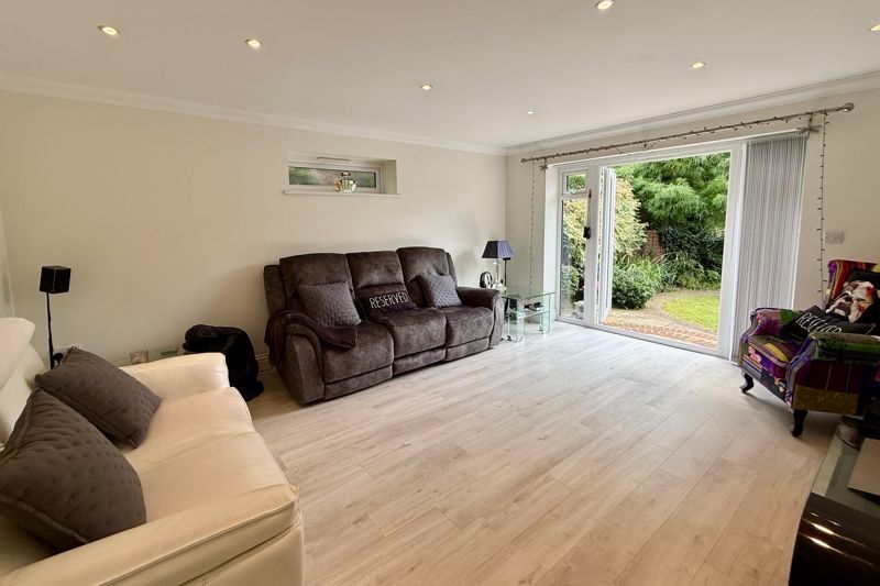 Property photo 2 of 17 Photo 9