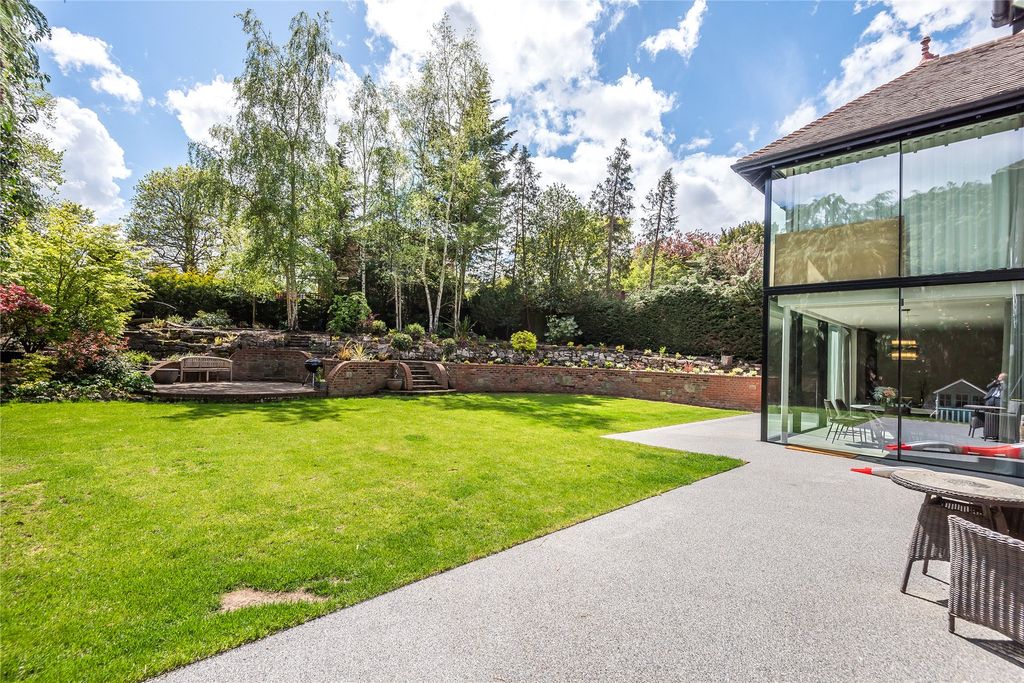 Property photo 2 of 10 Picture No. 24