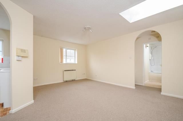 Property photo 3 of 10 Reception Room