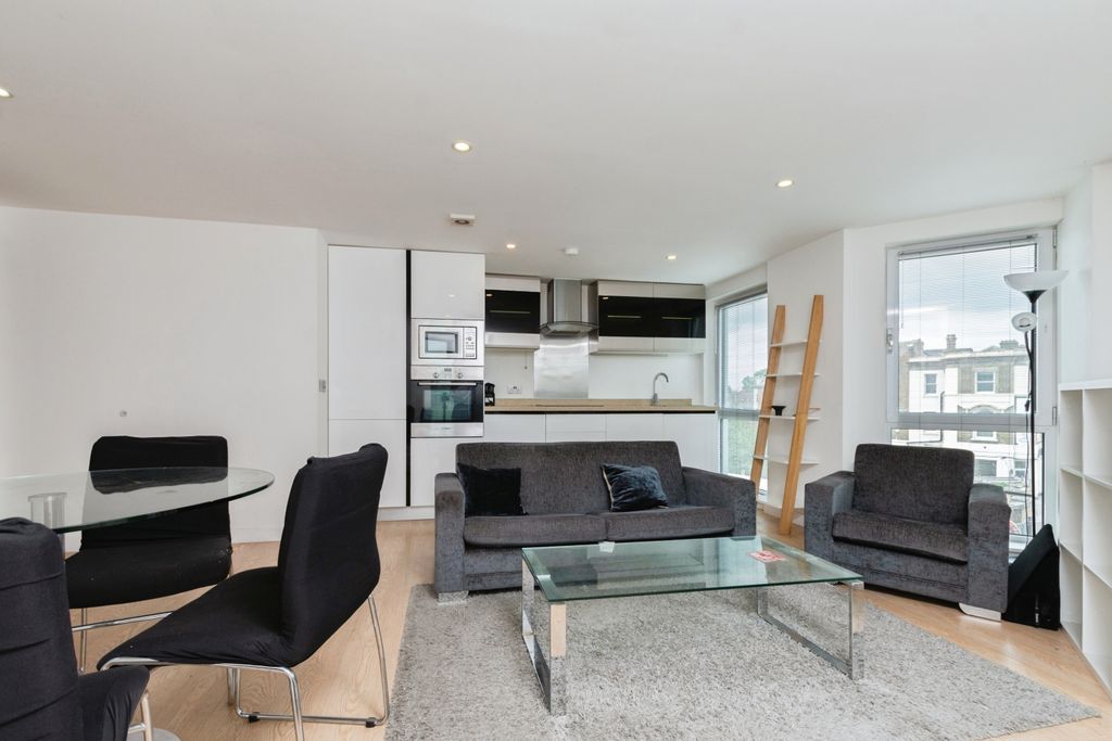 Property photo 3 of 20 Open Plan Living