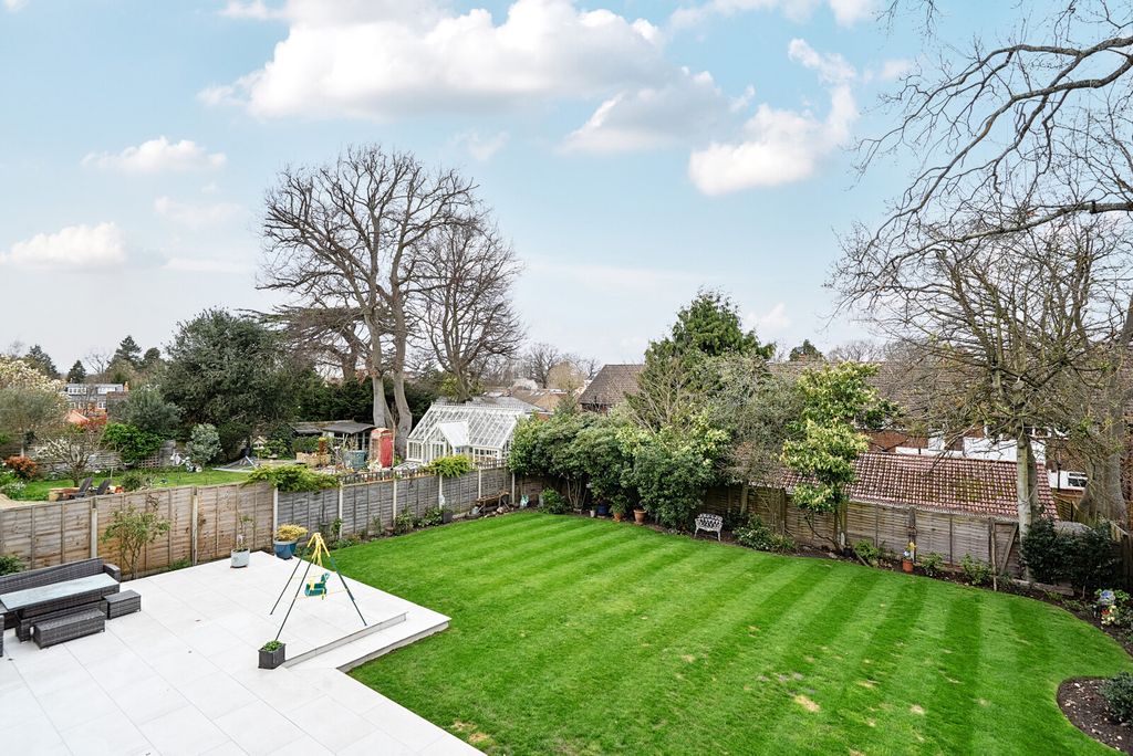 Property photo 2 of 32 1433691-14-69c2c2...