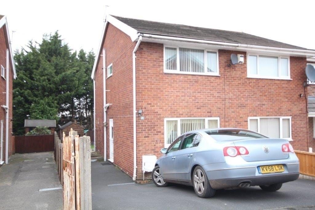 Property photo 1 of 8